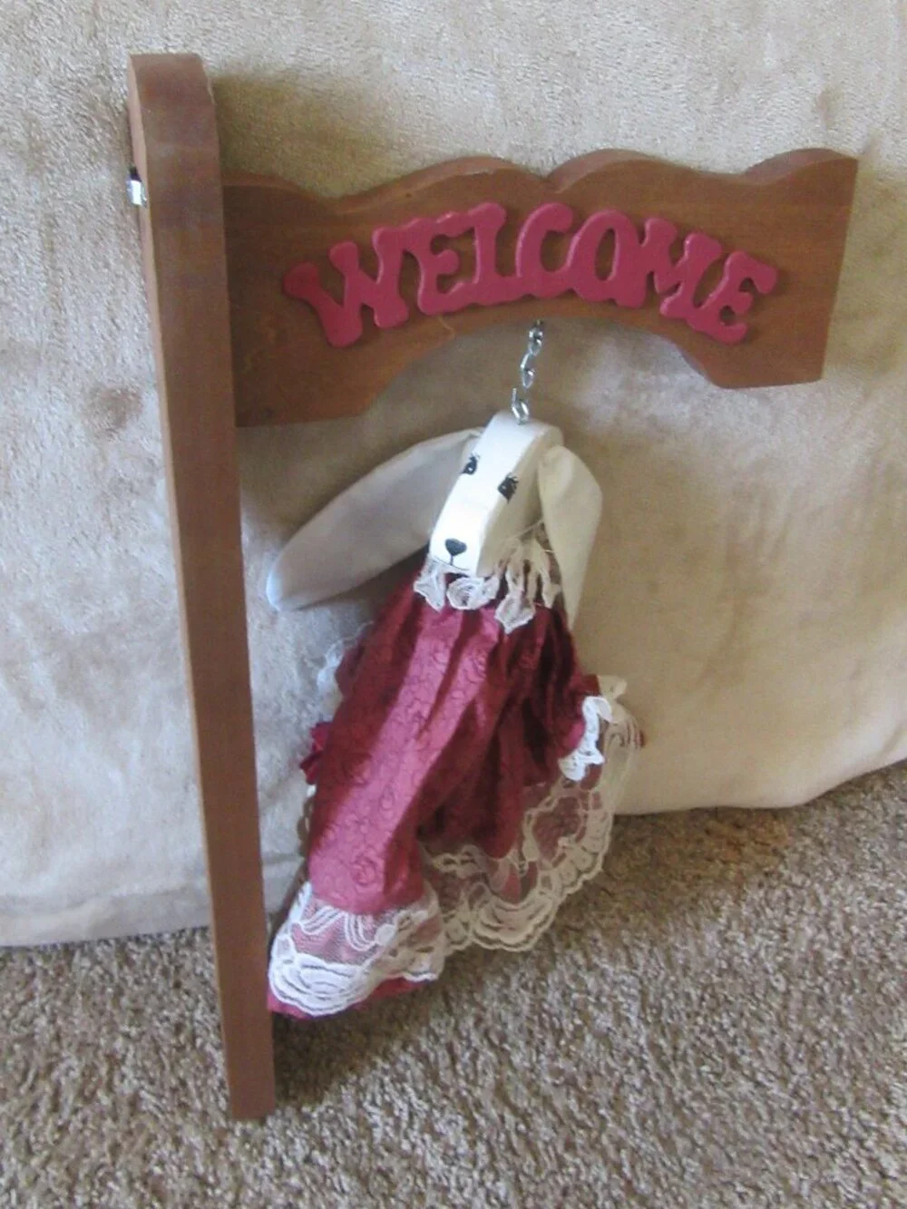 Vtg Folk Art Wood & Calico fabric Bunny Welcome Hanging Sign 80s cottagecore